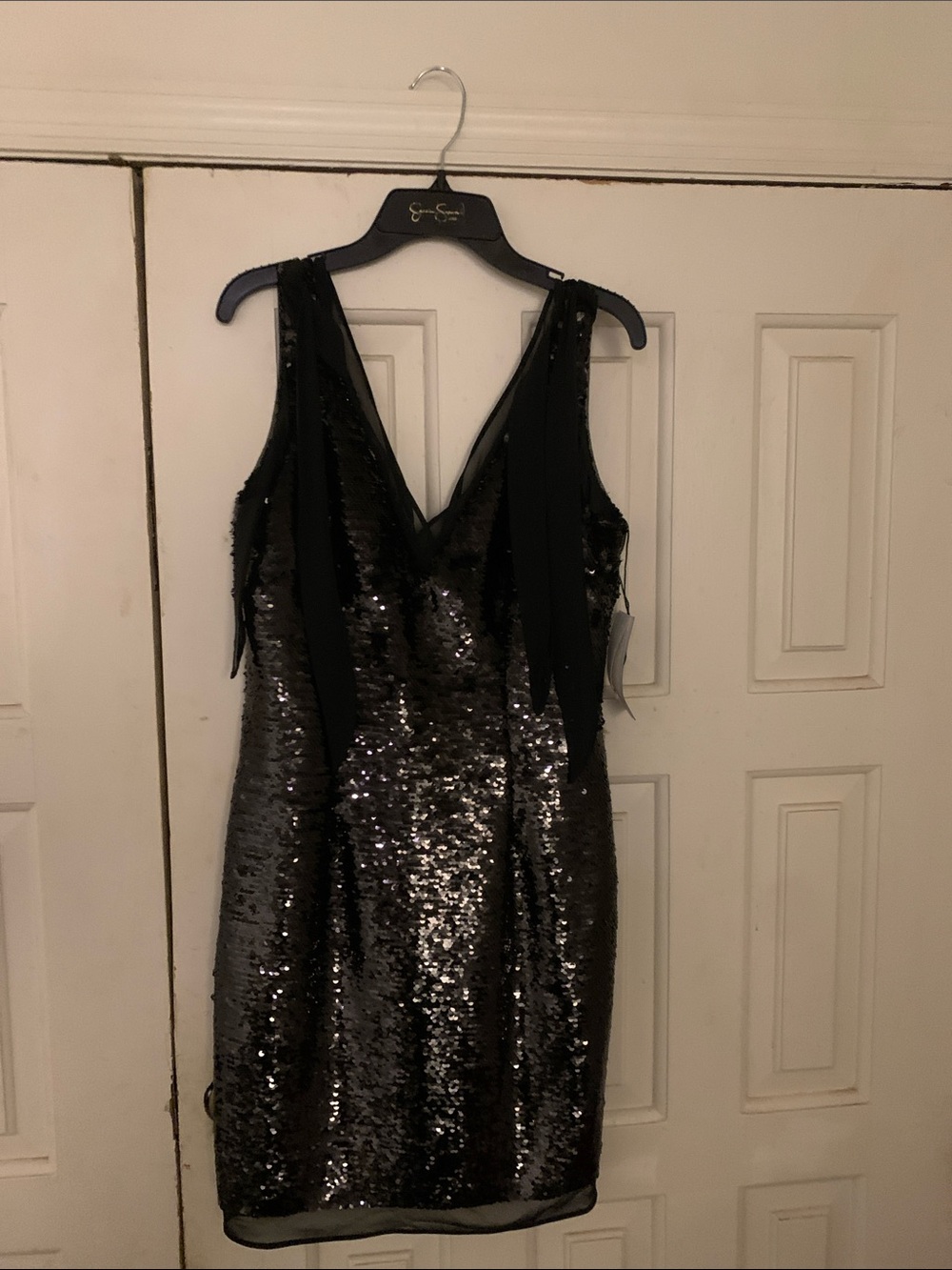 Aidan Mattox Black Sequin V-Neck Mini Dress